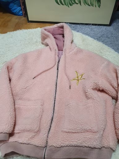 귀여운 핑크색 뽀글이 후드집업입니다!넉넉 프리사이즈  부드러운 뽀글이