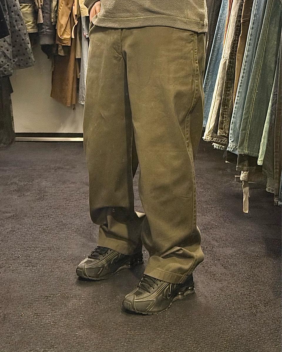 유니클로 저지 배럴 레그 와이드 치노 팬츠 33 34 카키 밀리터리 워크