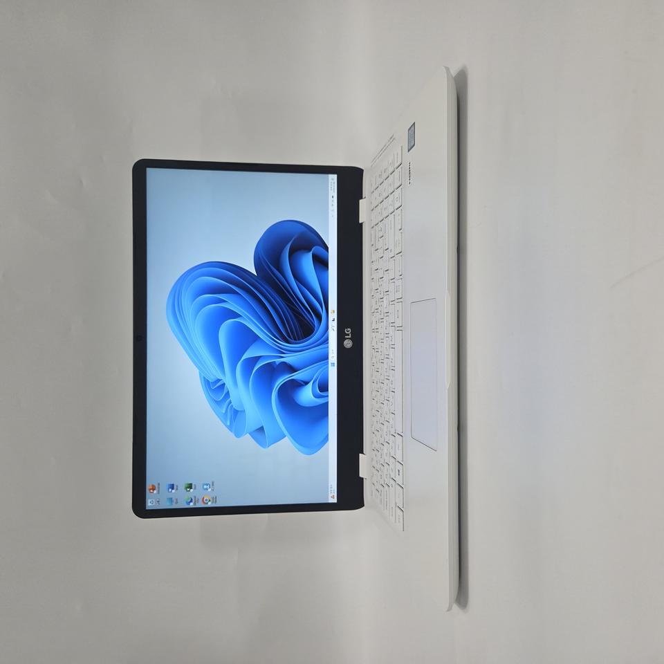 엘지 노트북 i5 화이트/SSD/FHD/1256G/윈11