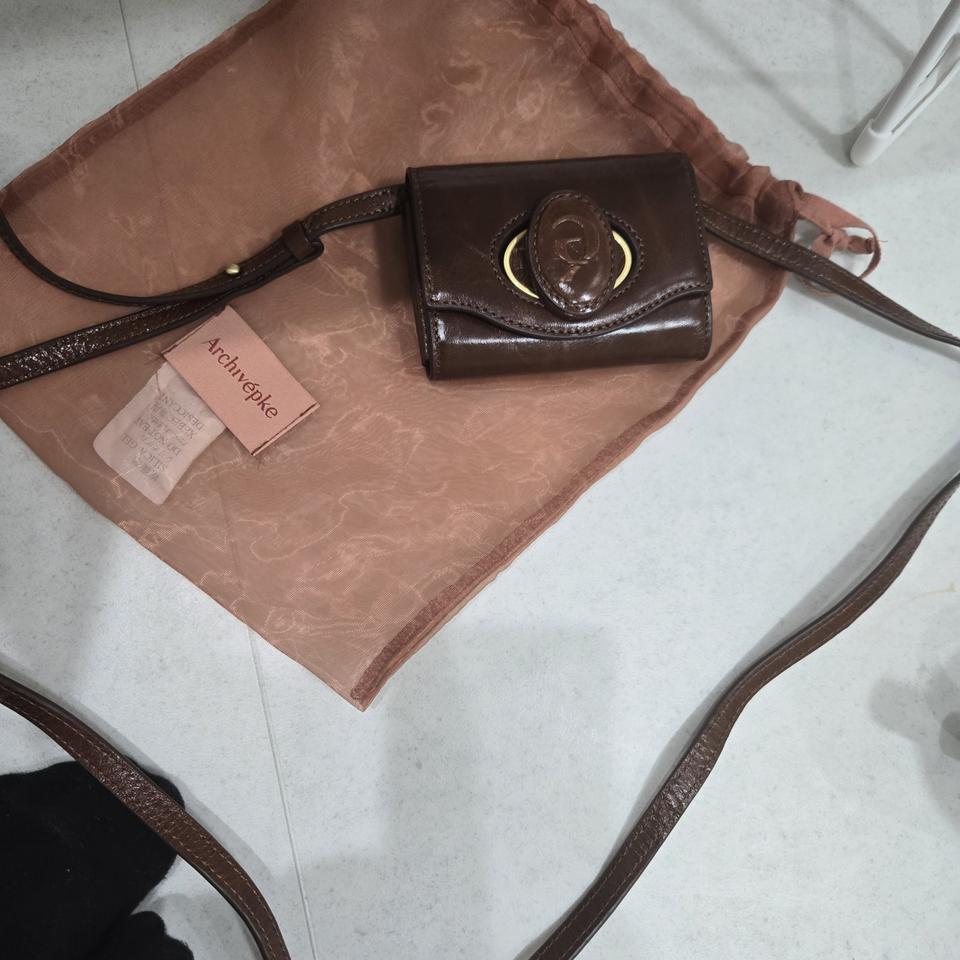 아카이브앱크 크로스백