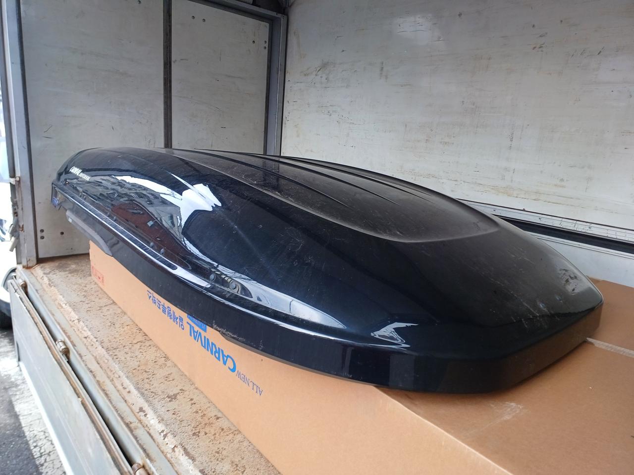 올뉴카니발 코토 일체형루프박스 시즌3 블랙유광,화이트유광 중고 각각 판매