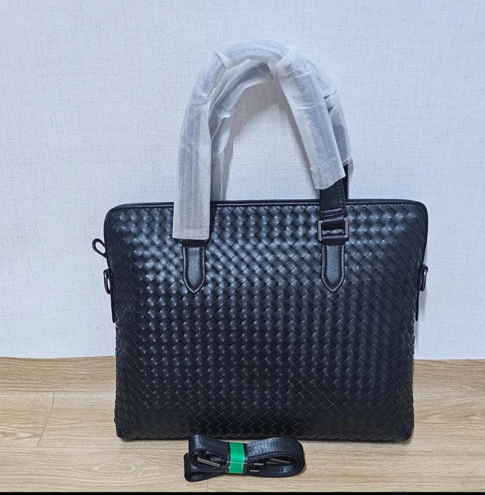 보테가베네타 인트레치아브리프케이스서류가방새상품미개봉