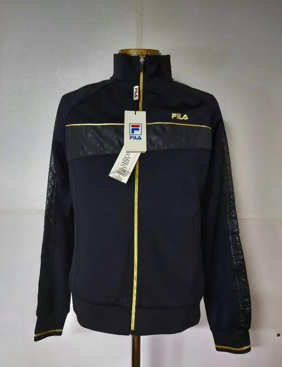 66)새상품)휠라 기능성 스판 져지자켓 트레이닝복