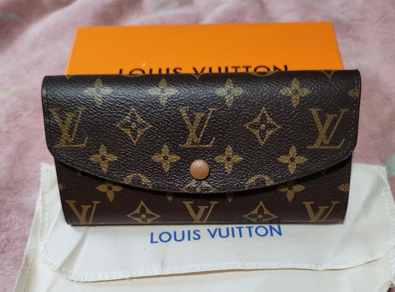 루이비통 장지갑