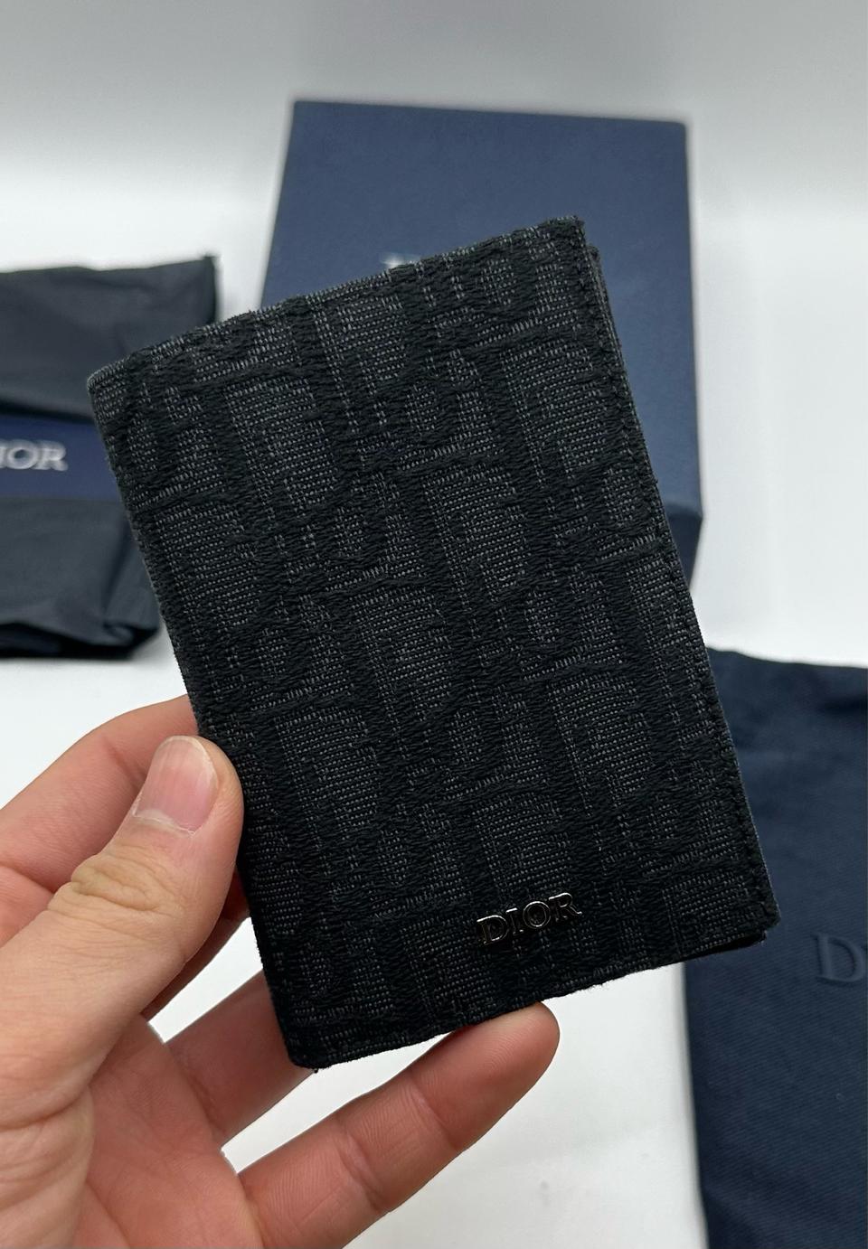 디올 오블리크 오거나이저 카드지갑