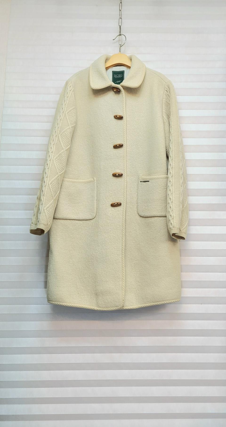 BCBG> 고급 울100 더플 코트