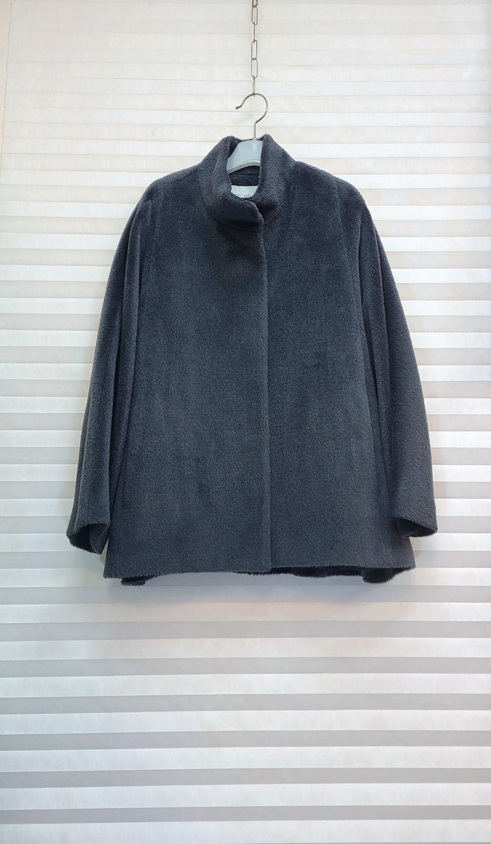 아이잗바바> 24년구입 알파카 숏코트 (299천원)