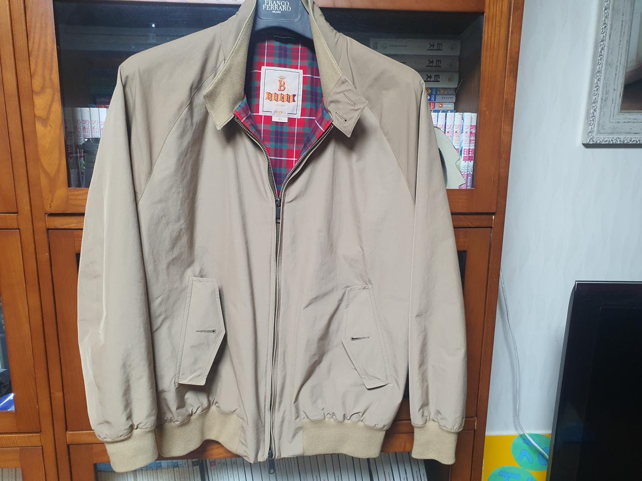 바라쿠타 G9 헤링턴 자켓