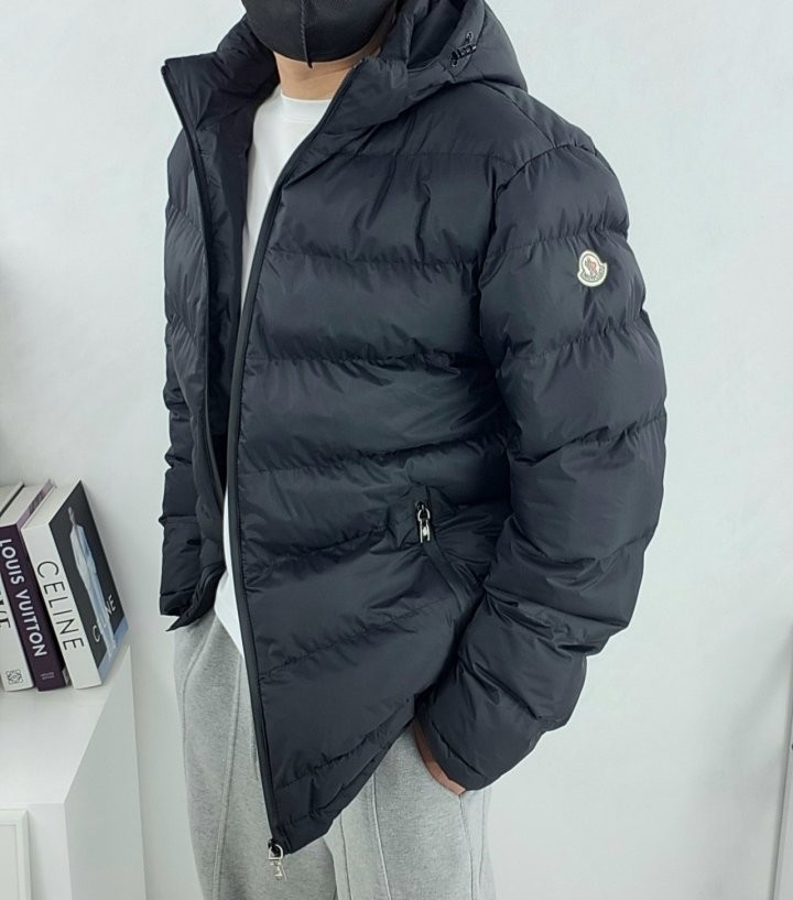몽클레어 남성 후드 구스 패딩 블랙 XXL