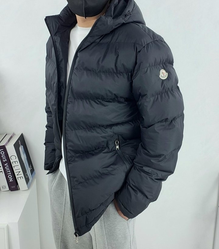 몽클레어 남성 후드 구스 패딩 블랙 XXL