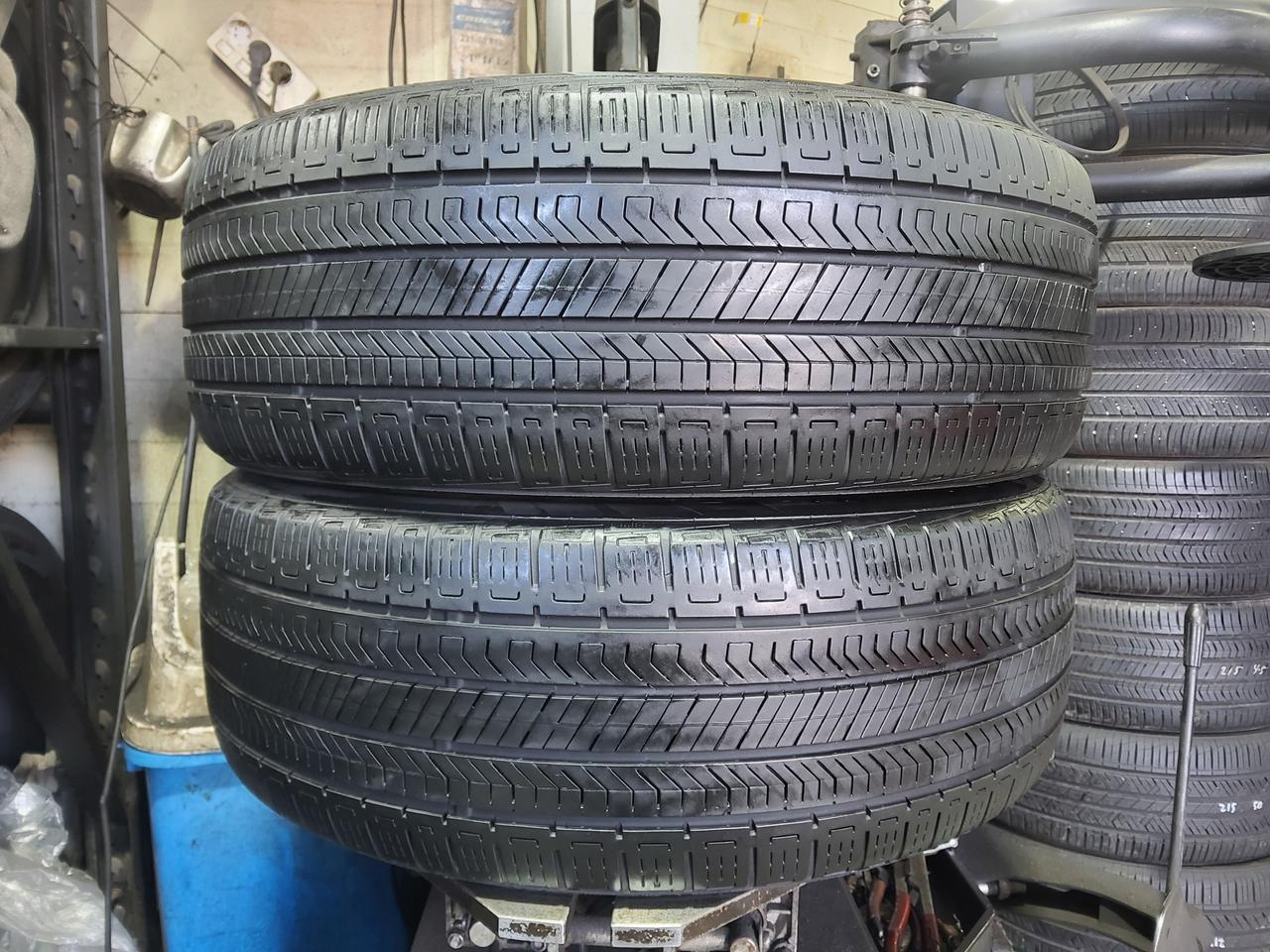 235 55 19 컨티넨탈 중고타이어(21년)