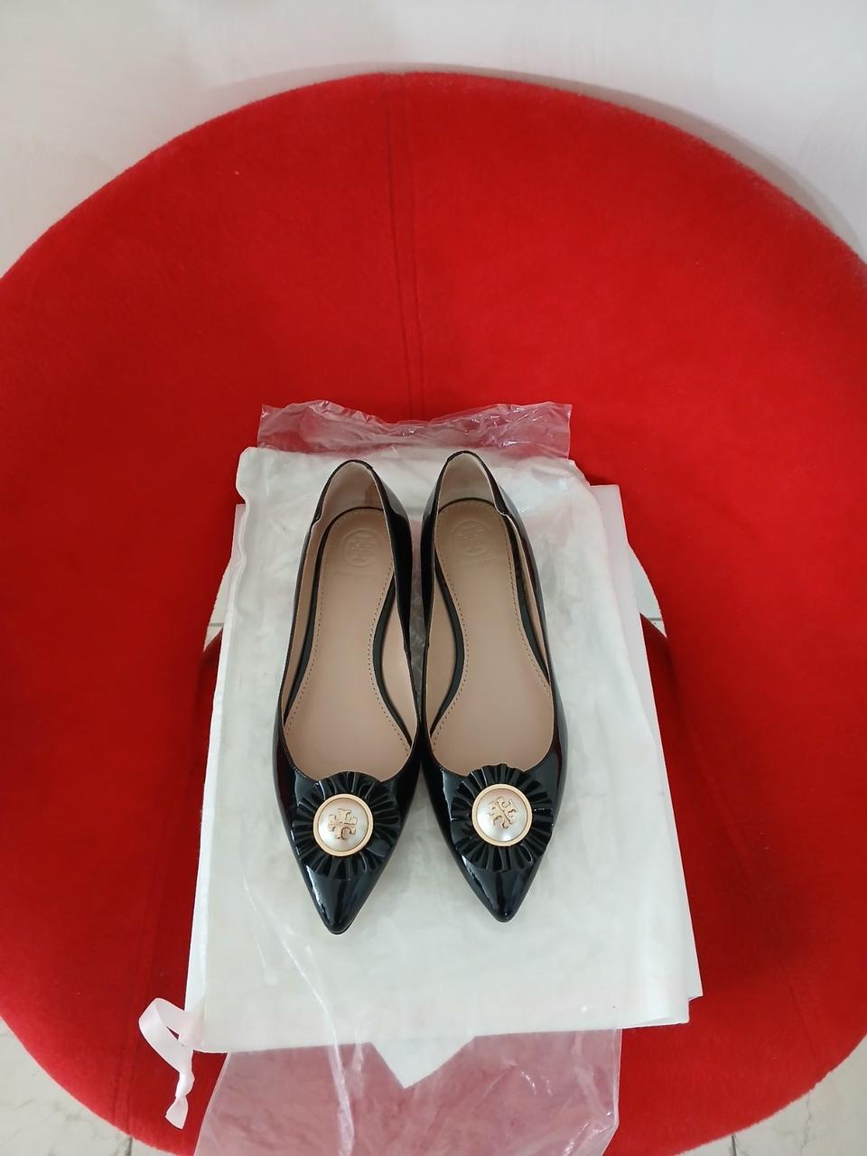 토리버치 진주 로고 플랫 225