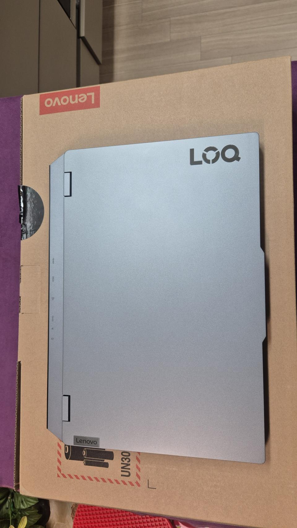 레노버 loq 로크 rtx4060, i7, 512SSD, 16GB 게이밍