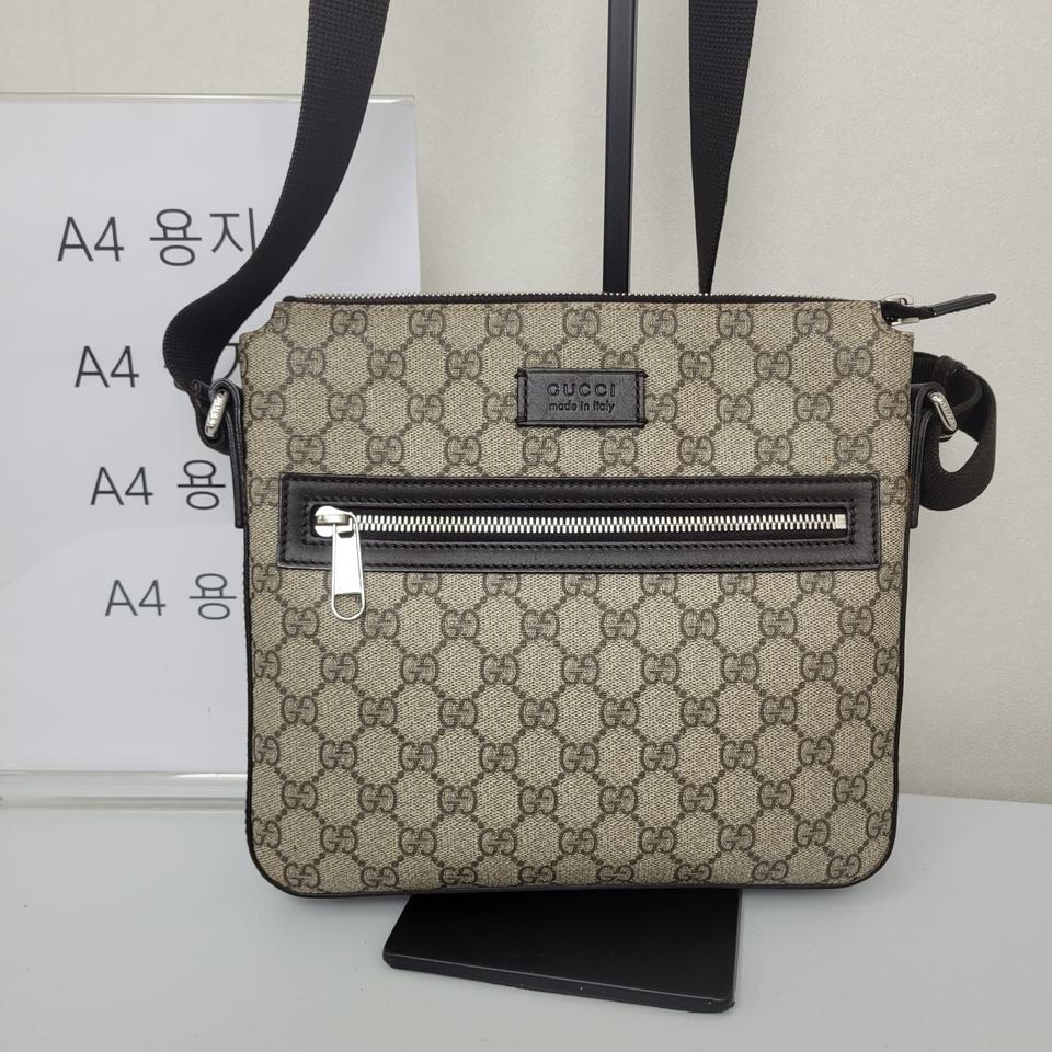 구찌 406410 수프림 캔버스 메신저 크로스백 (누나명품중고)