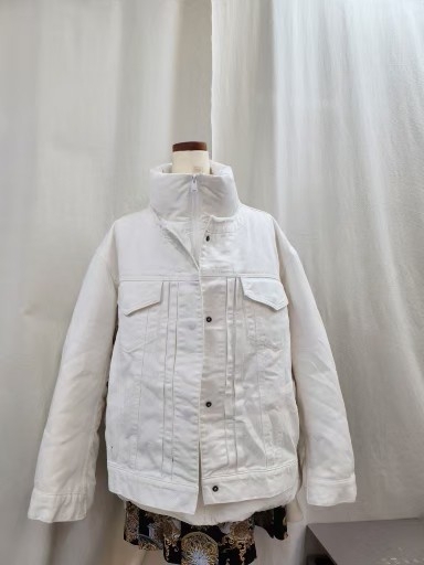 B 아카이브 컬렉션 패딩90(반가슴59)66~77 상태최상 택포59000