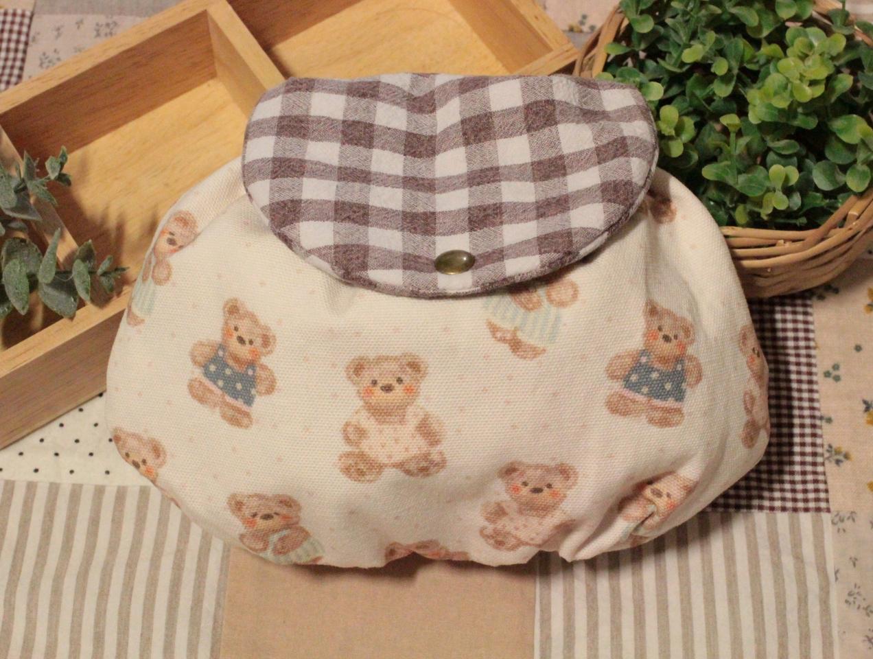 핸드메이드 곰무늬 밴딩 파우치