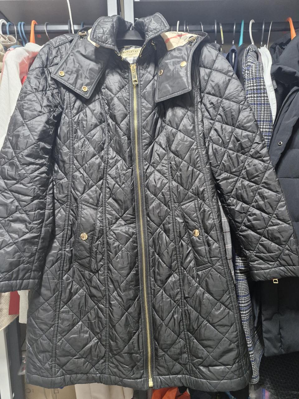 버버리 퀼팅 후드 코트