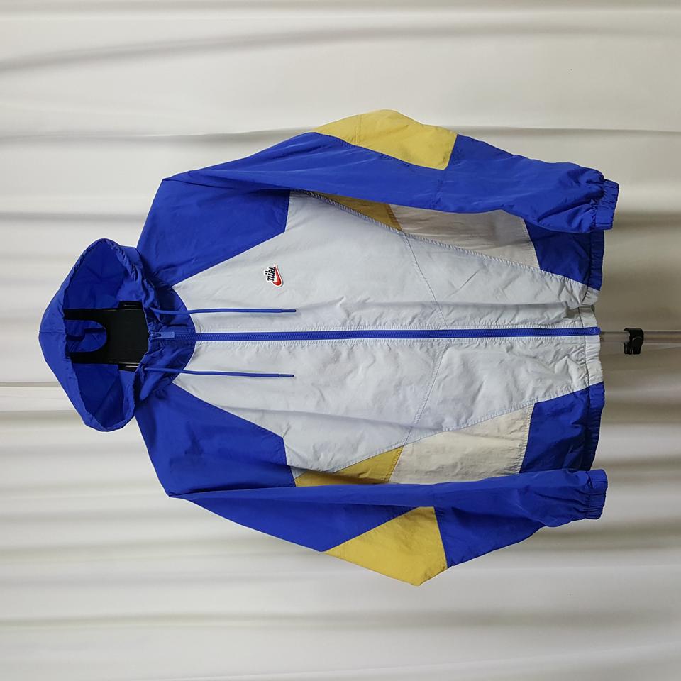 20년 나이키 남성 스포츠웨어 헤리티지 윈드러너 우븐 재킷 105 