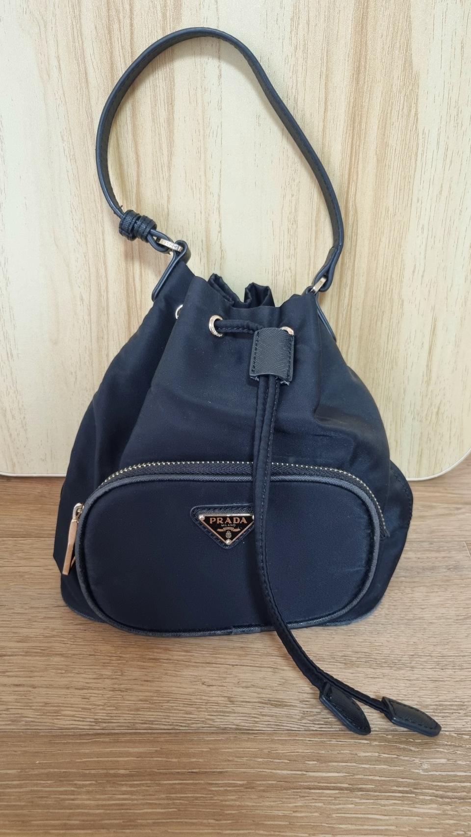 프라다 버킷백 복조리가방