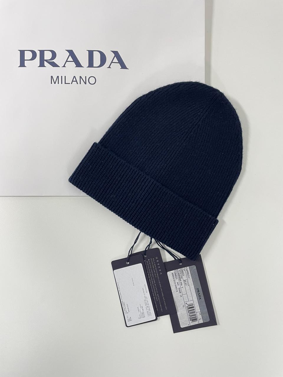 새상품 프라다 비니 캐시미어 100% 네이비 컬러 L 사이즈