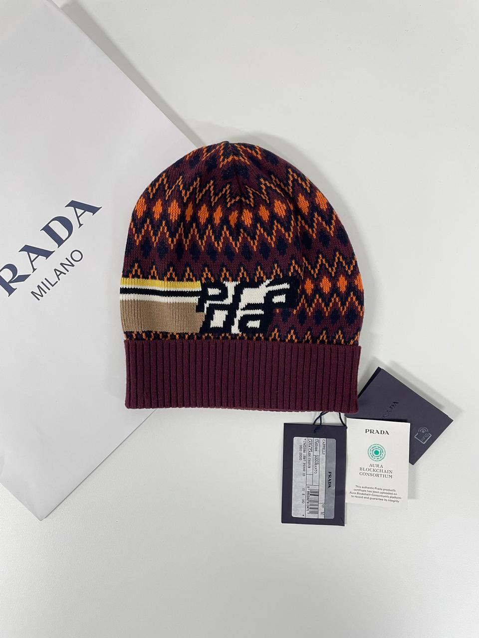 새상품 프라다 울 캐시미어 비니 M 사이즈