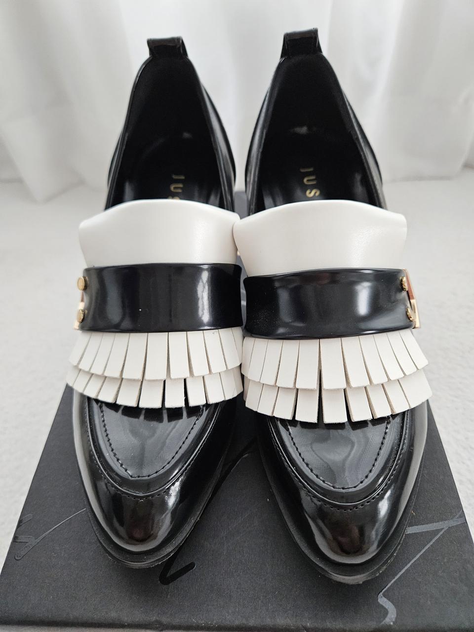 저스트 지니 225사이즈