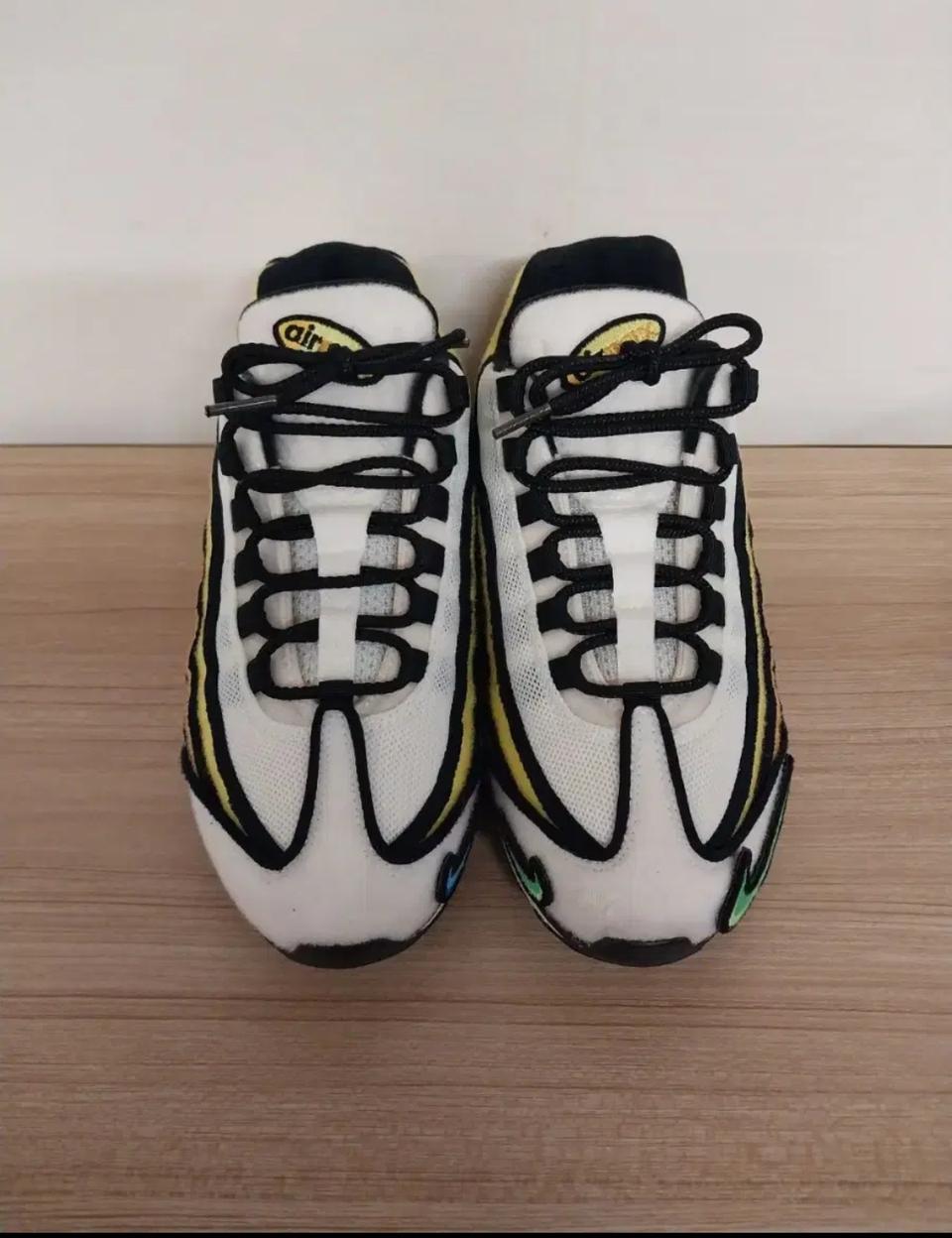 남성 나이키 에어맥스 95 개나리 폴른 라이즈 운동화 (255)