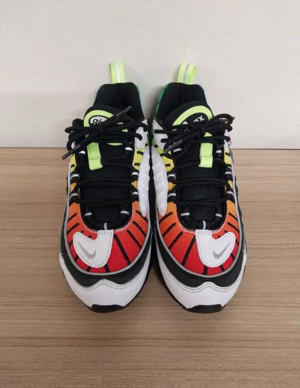 여성 나이키 에어맥스 98/올리비아킴 레인보우 운동화 (245)