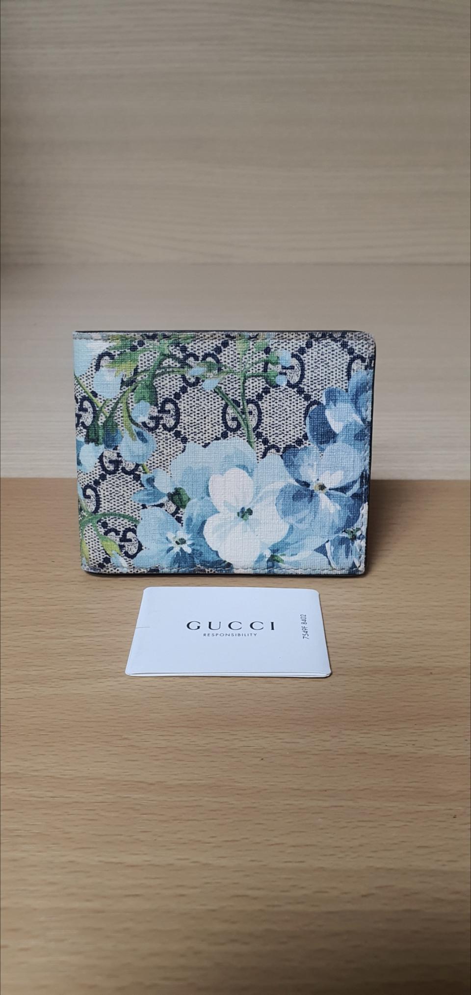 구찌 플라워 반지갑/지갑 정품A급(감정O)