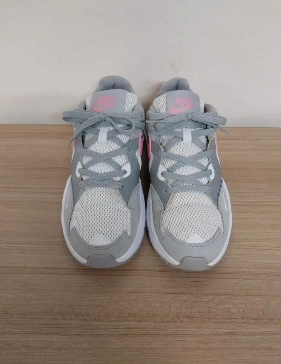 여성 나이키 에어맥스 퓨전 GS 런닝화, 운동화 (255)