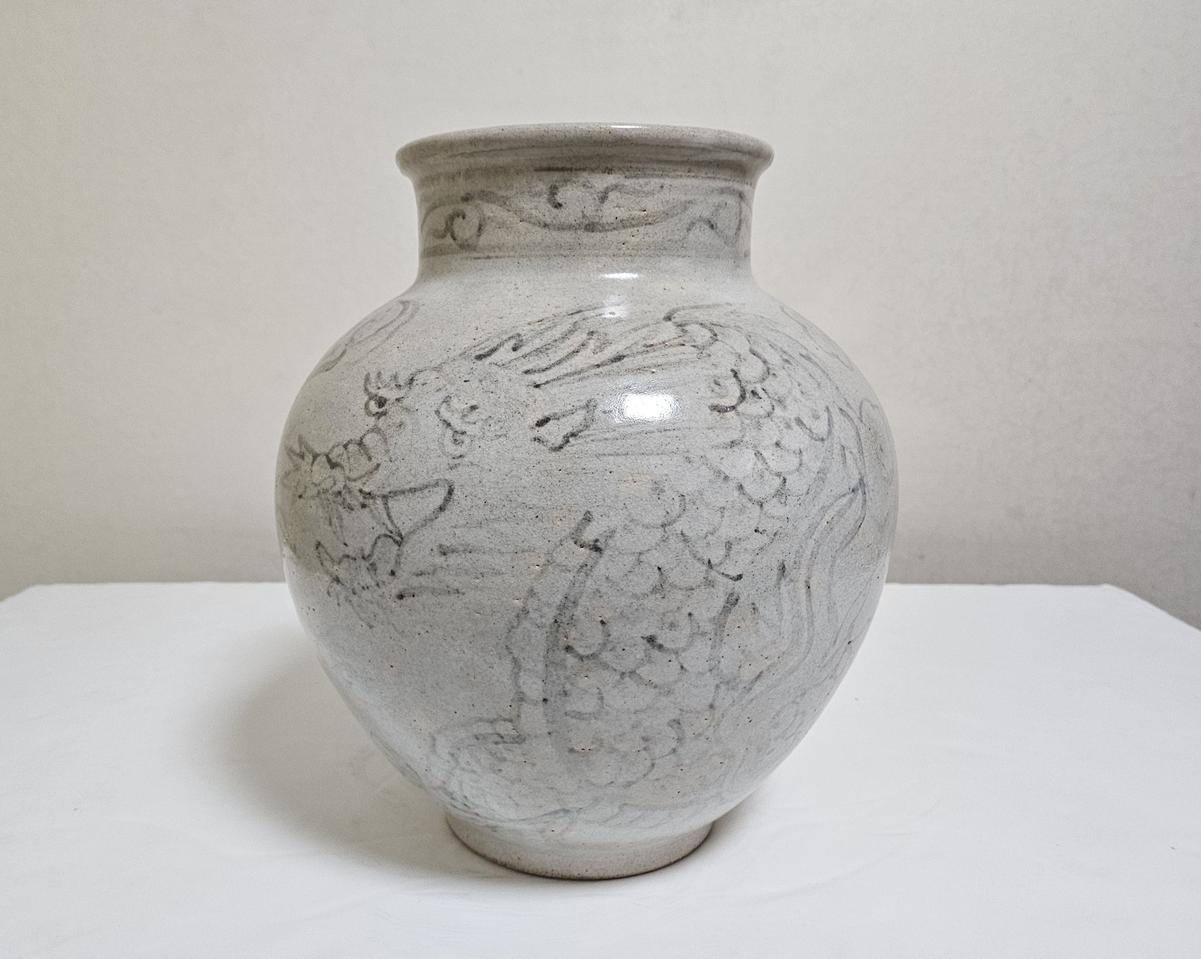 연대 있는 문경 장작가마 / 용그림의 도자기 항아리