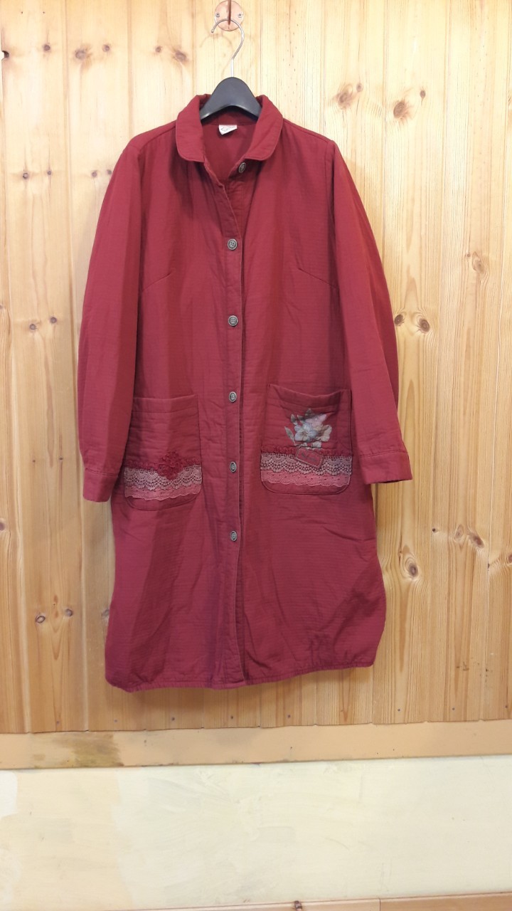 * 미쉘리 레이스 코사지 롱 코트     ( 새 상 품)