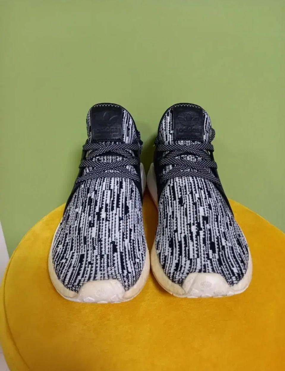 남성 아디다스 NMD XR1 PK 얼룩말 런닝화 (270)