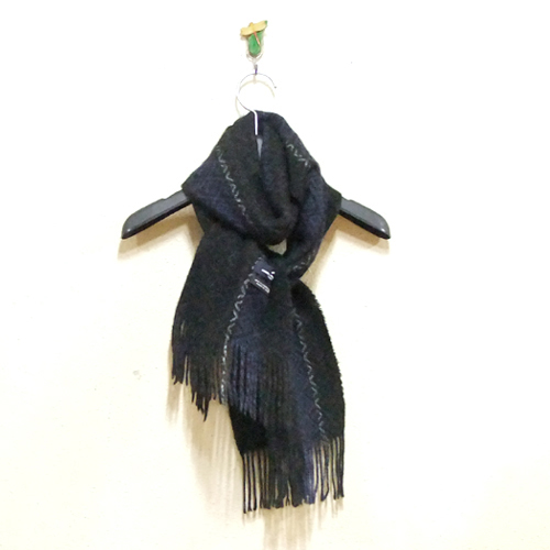 다니엘에스떼(DANIEL HECHTER) 울 머플러..