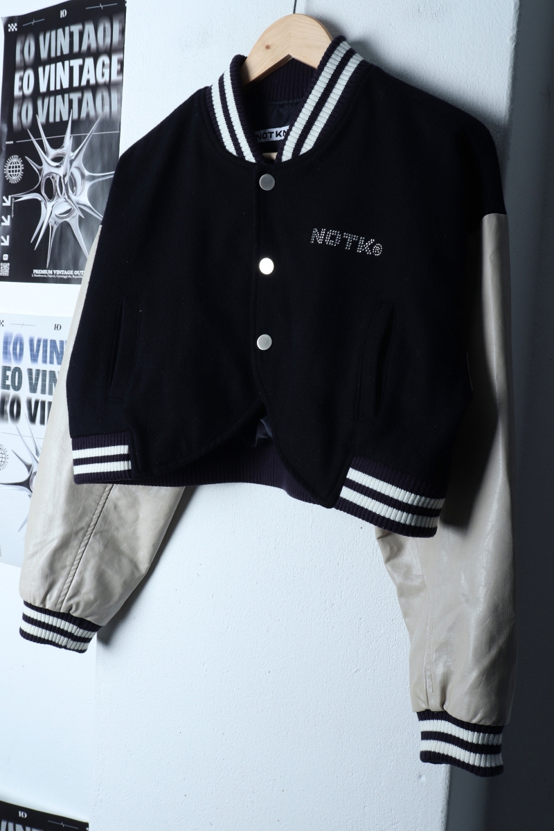 W(F) 낫노잉 집업 바람막이 점퍼자켓 희귀 매물 바시티-17334