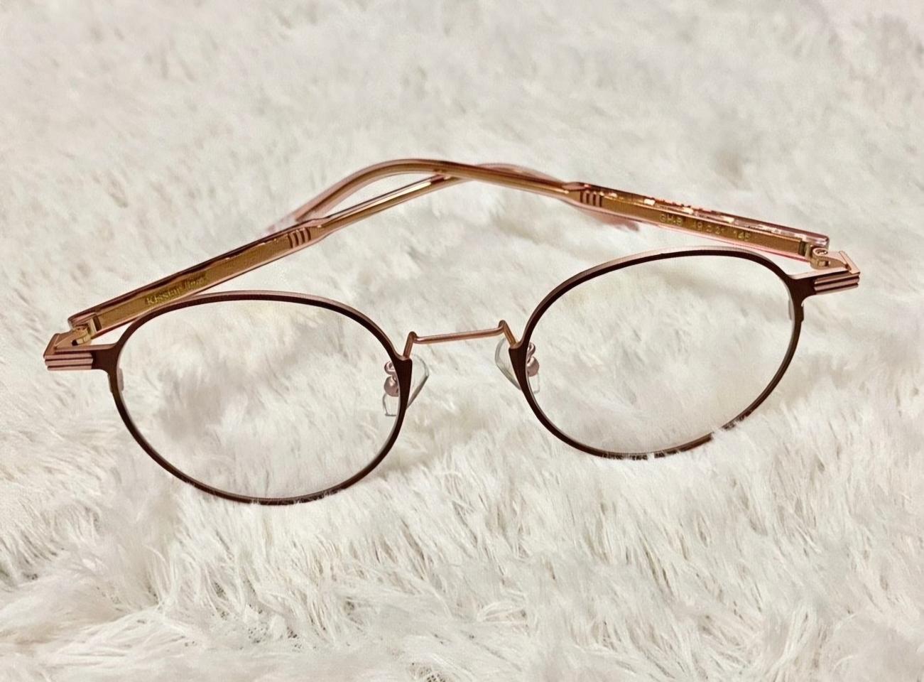 임영웅안경키싱하트 티티늄 안경테로즈골드 새상품미개봉