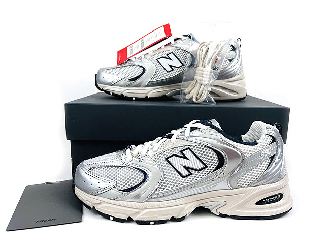 (255) 뉴발란스 MR530KA