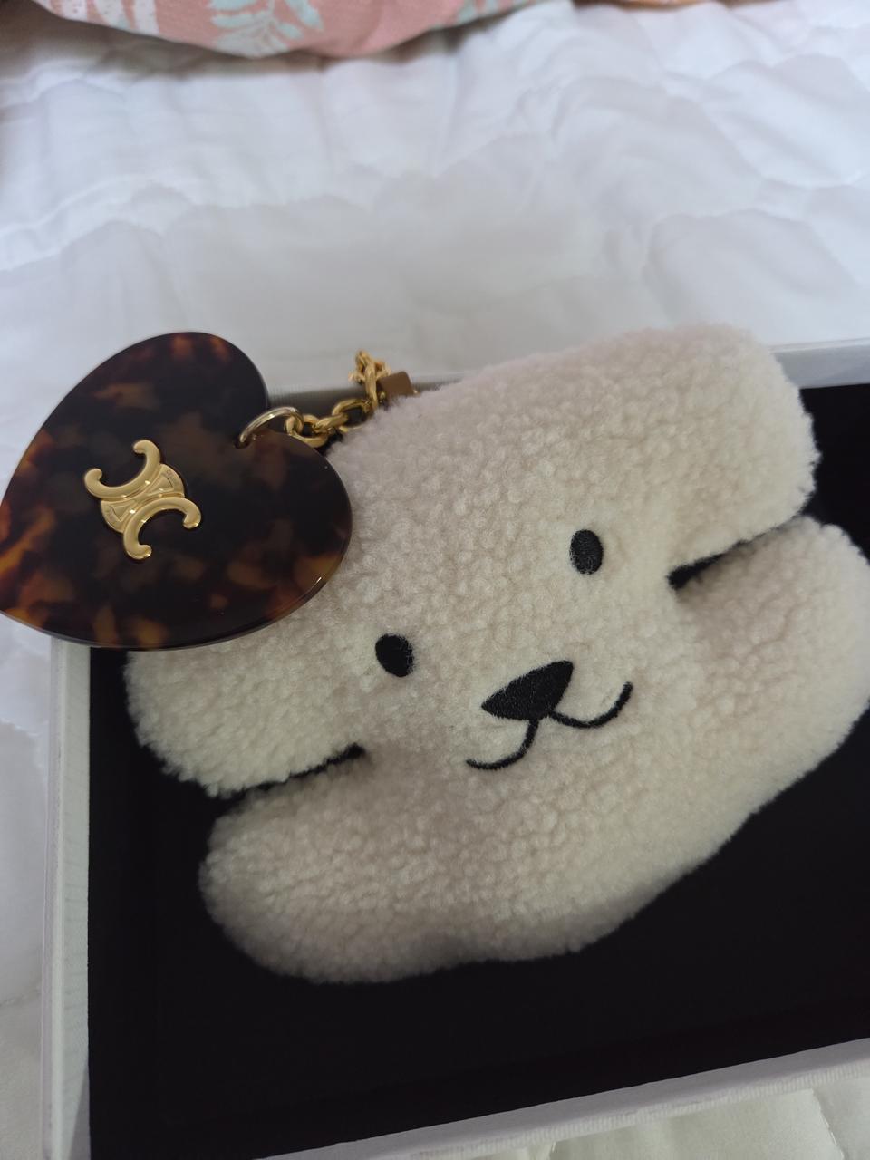 셀린느 폼폼 하트 키링