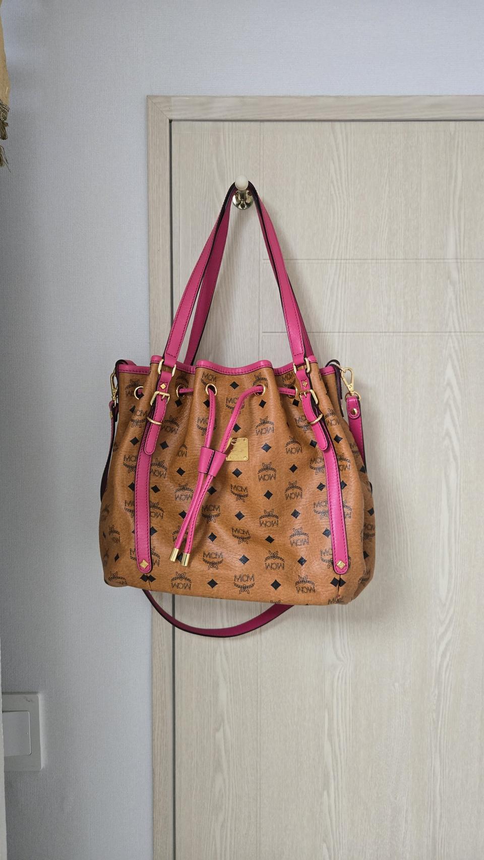 정품 MCM 비세토스 라지 버킷백 (숄더겸 크로스) 정가65만