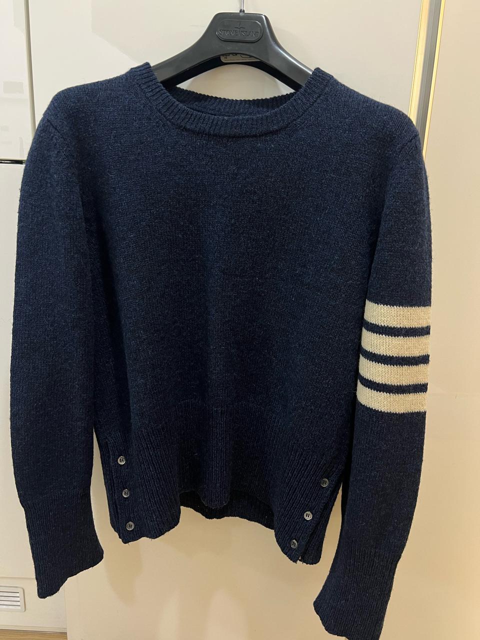 톰브라운 네이비 울니트 3사이즈 (새상품급)