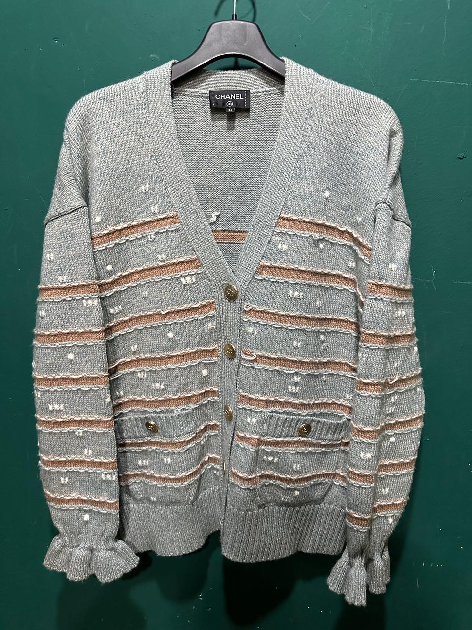 샤넬 가디건 36사이즈