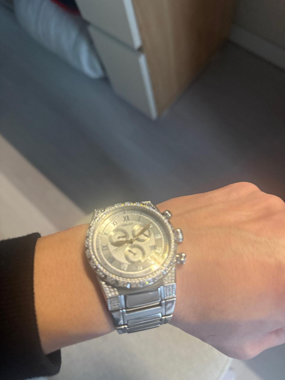 가이거 스와브로스키 시계