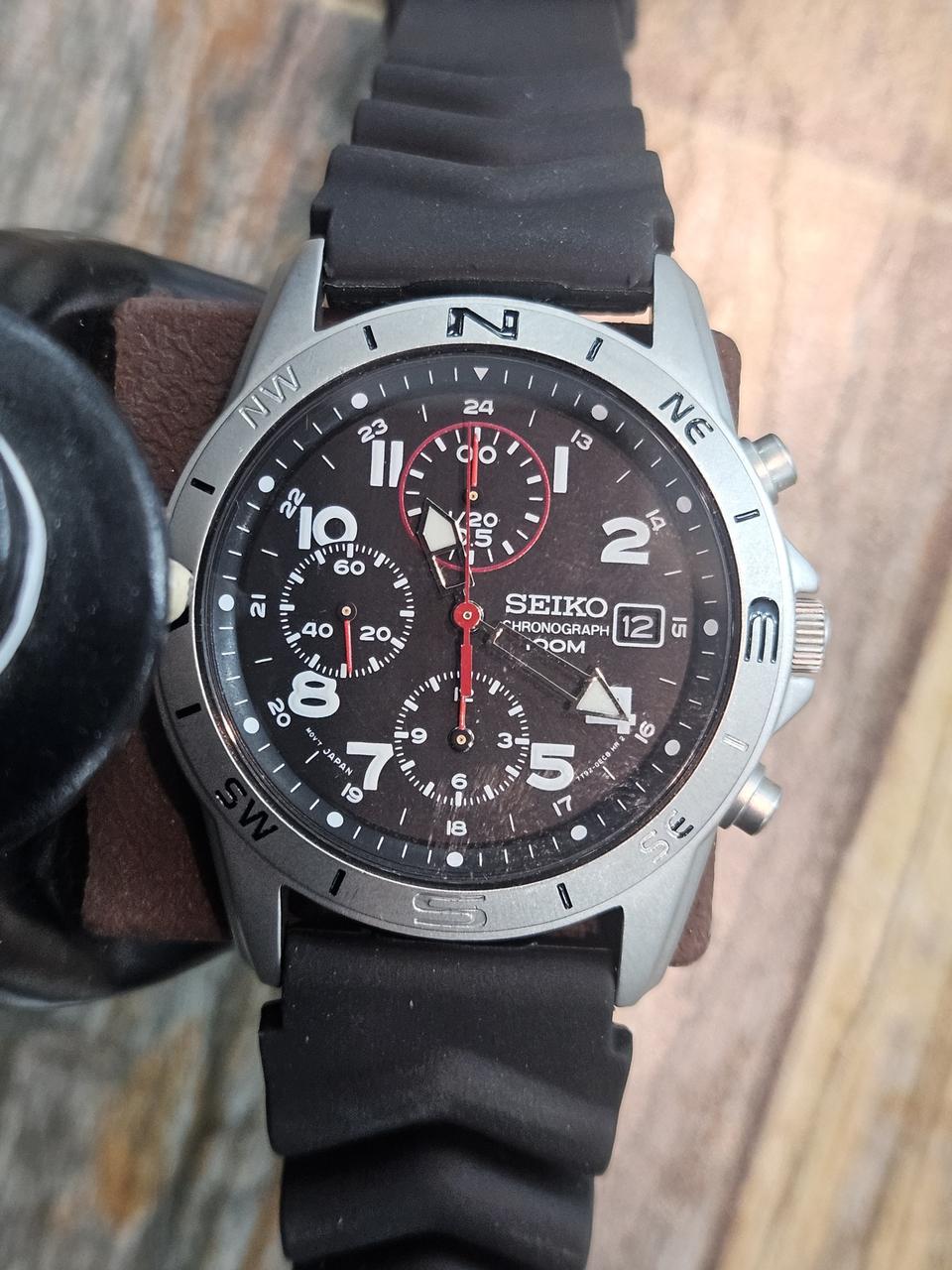 세이코 군용 크로노그래프 남성용 시계