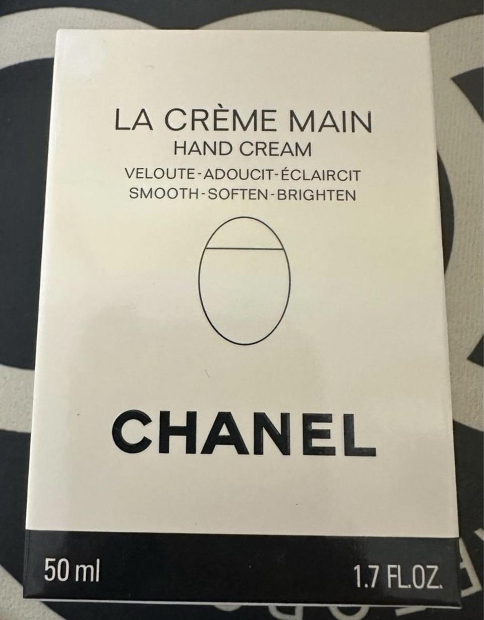 샤넬 라 크렘 망 핸드크림 50ml 쇼핑백