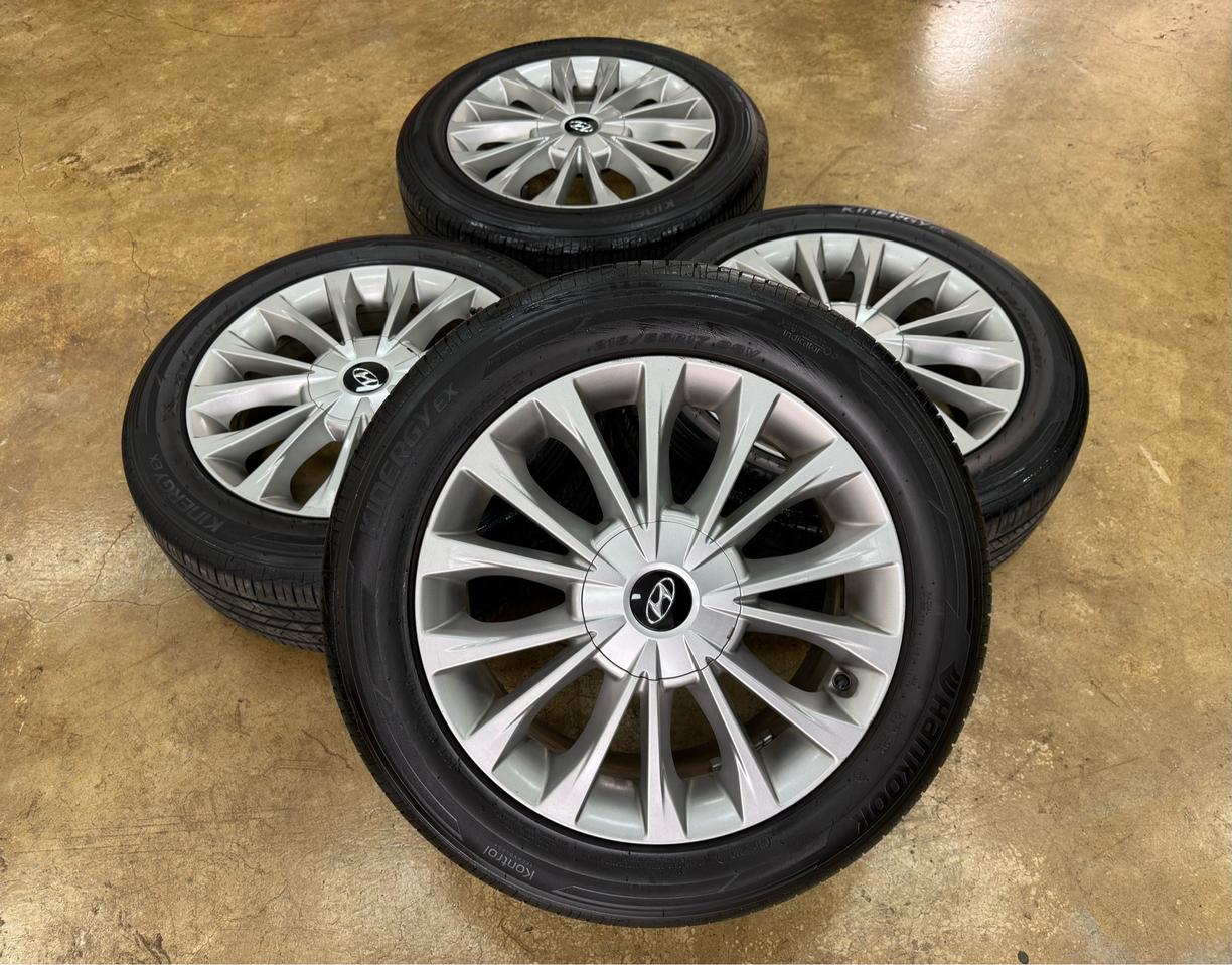 LF쏘나타 17인치 순정휠타이어 팝니다