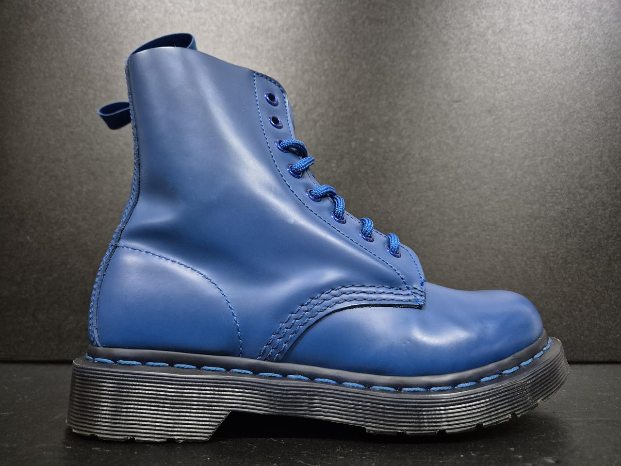 닥터마틴 여성 부츠 230