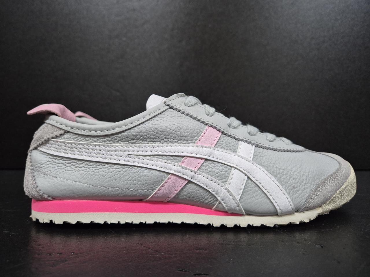 오니츠카타이거 여성 스니커즈 230