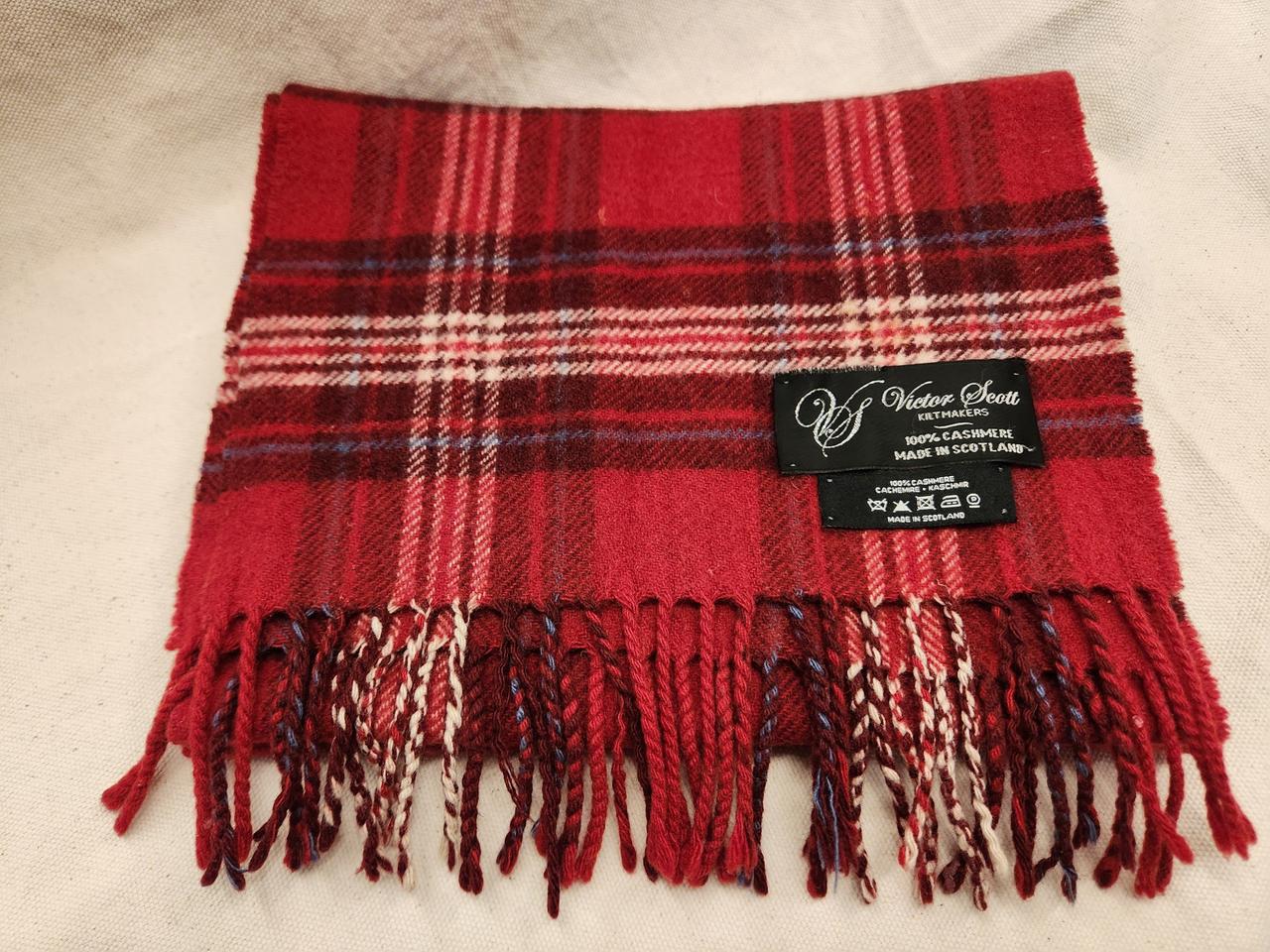 Victor Scott 캐시미어 레드 체크 머플러