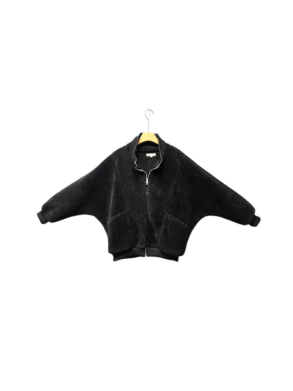 자라TRF 뽀글이  블랙퍼 자켓