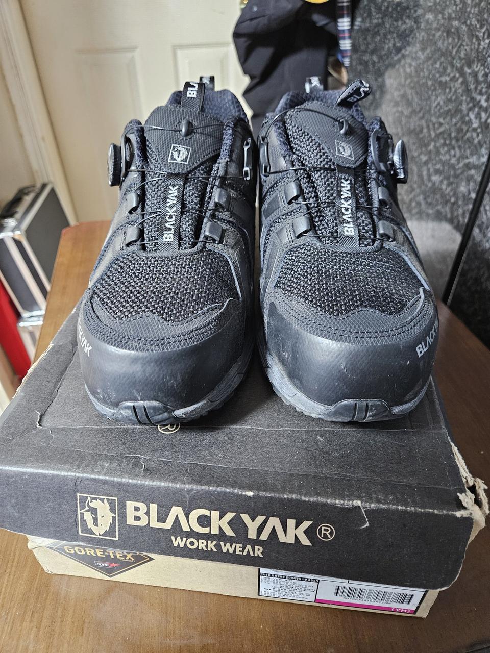 블랙야크 안전화 275